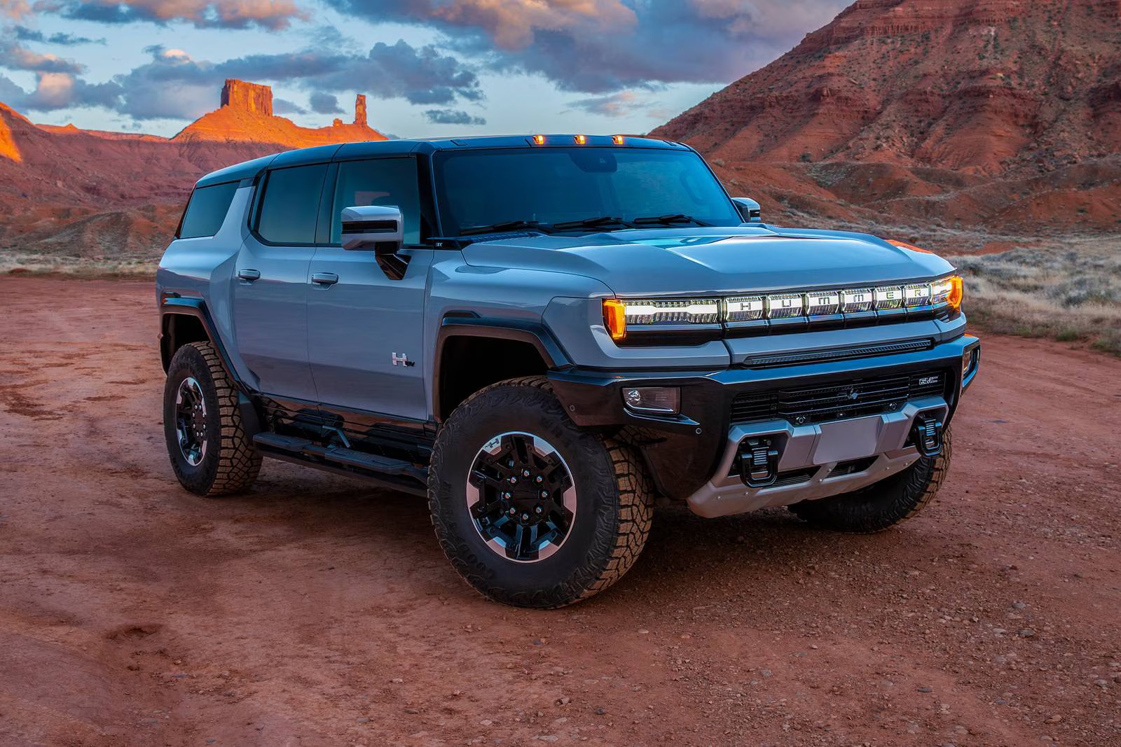 GMC Hummer EV SUV